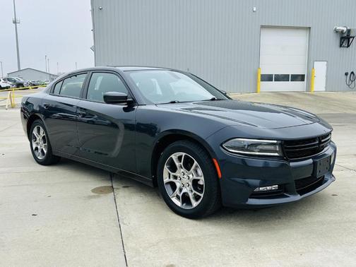 2017 Dodge Charger SXT
