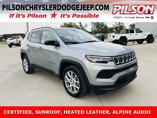 2022 Jeep Compass Latitude Lux