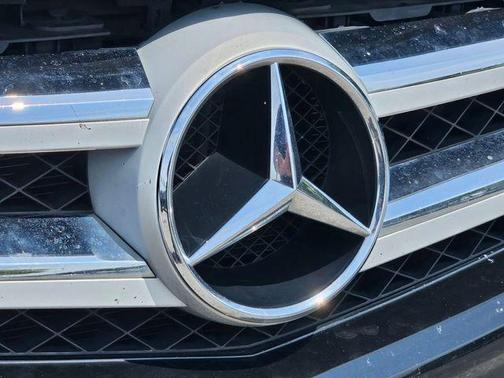 Black 2010 Mercedes-Benz GLK-Class GLK 350 4MATIC