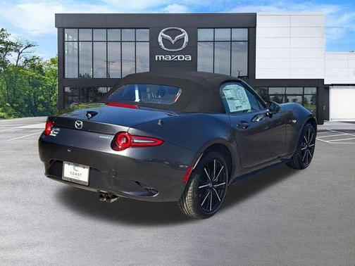 2026 Mazda MX-5 Miata Grand Touring