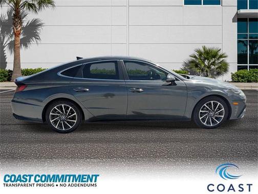 2022 Hyundai SONATA Limited