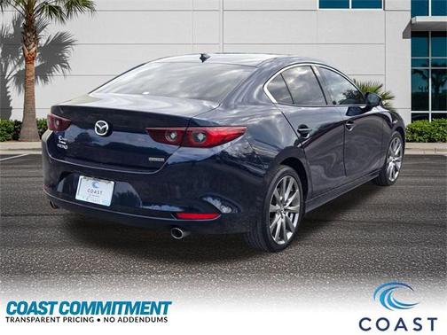 2022 Mazda Mazda3 FWD w/Premium Package