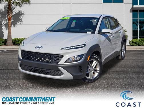 2022 Hyundai KONA SE