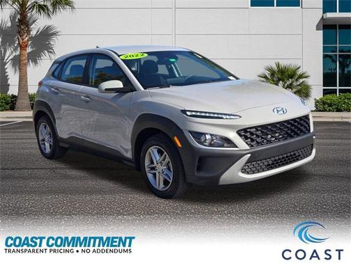2022 Hyundai KONA SE