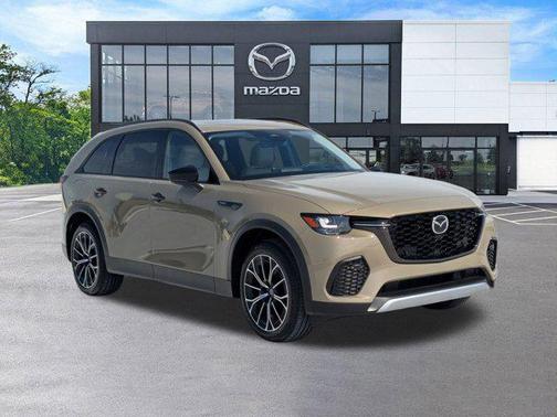 2025 Mazda CX-70 PHEV Premium Package