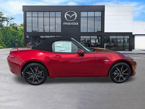 2025 Mazda MX-5 Miata Grand Touring