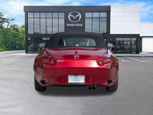 2025 Mazda MX-5 Miata Grand Touring