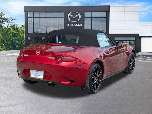 2025 Mazda MX-5 Miata Grand Touring