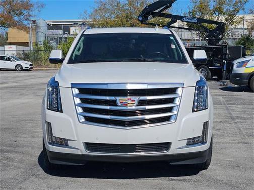 2020 Cadillac Escalade Premium Luxury