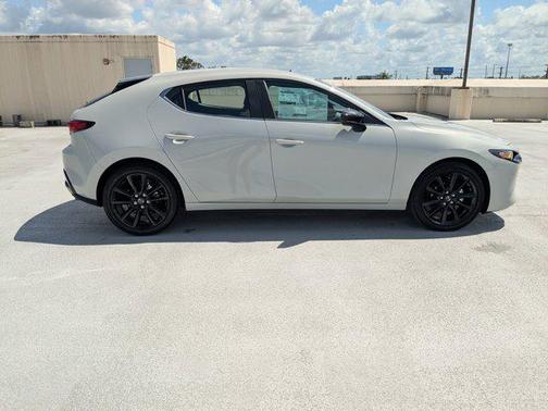 2025 Mazda Mazda3 2.5 S Select Sport