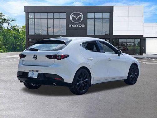 Snowflake White Pearl Mica 2026 Mazda Mazda3 FWD w/Premium Package