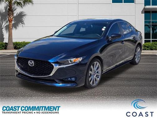 2023 Mazda Mazda3 FWD w/Preferred Package