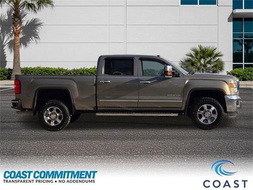 2017 GMC Sierra 2500 SLT