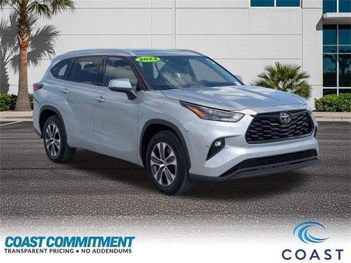 2022 Toyota Highlander XLE