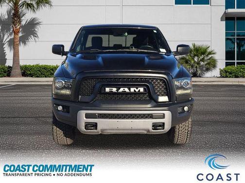 Brilliant Black Crystal Pearlcoat 2017 RAM 1500 Rebel