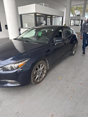 2018 Mazda Mazda3 Touring