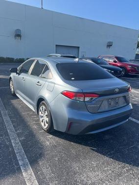 2020 Toyota Corolla LE