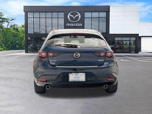 2025 Mazda Mazda3 FWD w/Preferred Package
