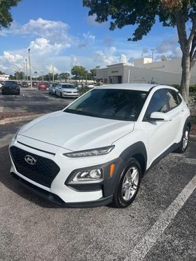 2021 Hyundai KONA SE