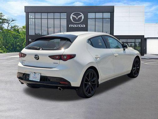 2025 Mazda Mazda3 FWD w/Premium Package