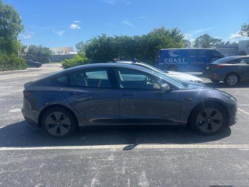 2023 Tesla Model 3 Standard Range