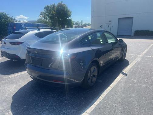 2023 Tesla Model 3 Standard Range