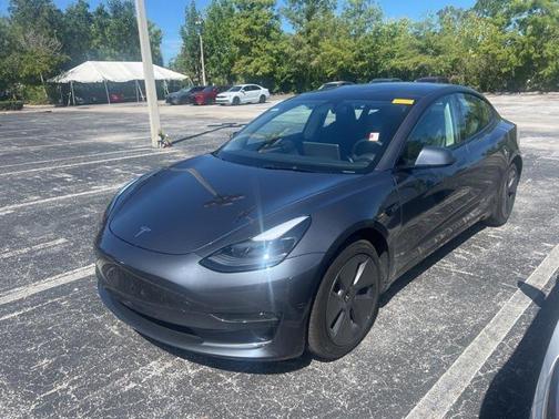 2023 Tesla Model 3 Standard Range