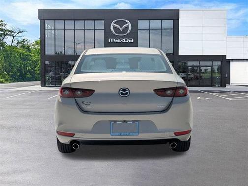 2025 Mazda Mazda3 FWD w/Preferred Package