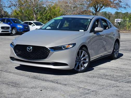 2025 Mazda Mazda3 FWD w/Preferred Package