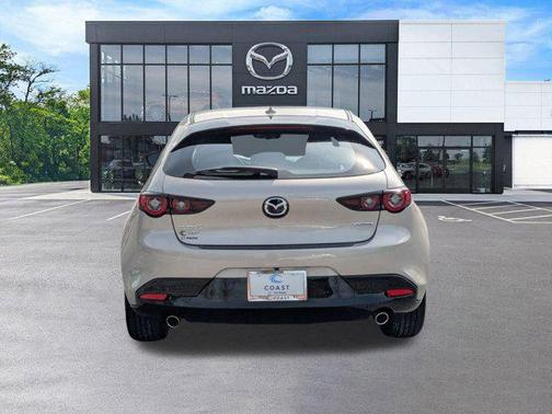 2025 Mazda Mazda3 FWD w/Premium Package