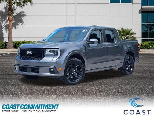CARBONIZED GRAY METALLIC 2025 Ford Maverick Lobo Standard