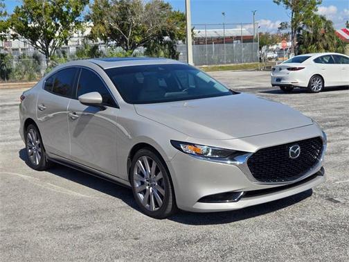 2023 Mazda Mazda3 FWD w/Preferred Package