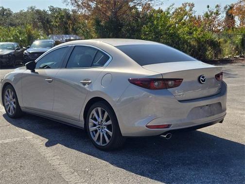2023 Mazda Mazda3 FWD w/Preferred Package