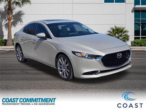 2023 Mazda Mazda3 FWD w/Preferred Package