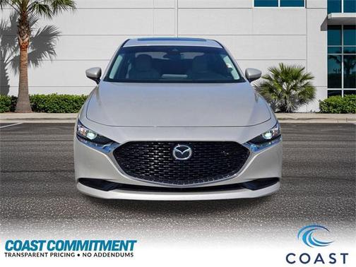 2023 Mazda Mazda3 FWD w/Preferred Package