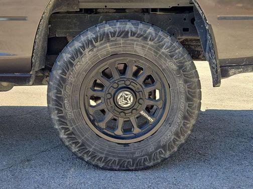 2021 RAM 2500 Big Horn Crew Cab 4x4 6'4' Box