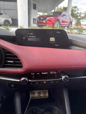 2021 Mazda Mazda3 FWD w/Premium Package