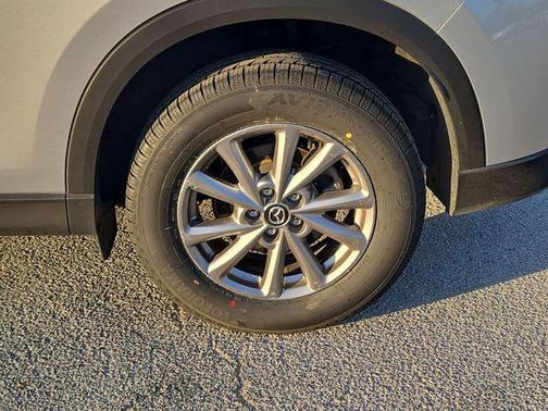 2022 Mazda CX-5 2.5 S Preferred Package