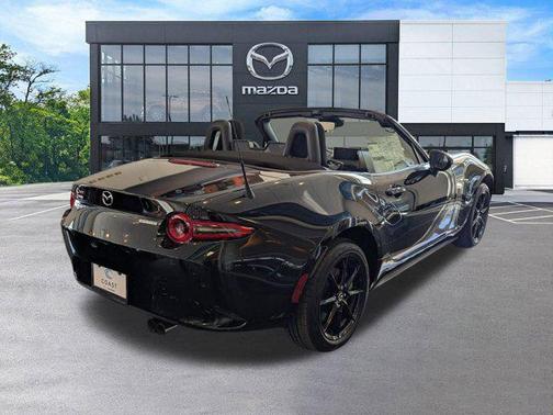 2025 Mazda MX-5 Miata Sport