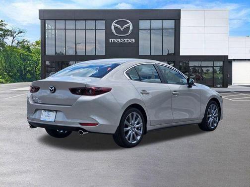Platinum Quartz Metallic 2026 Mazda Mazda3 FWD w/Preferred Package