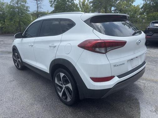 2016 Hyundai TUCSON Sport