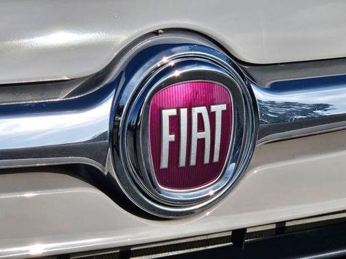 Grigio Arte (Gray Clear Coat) 2016 FIAT 500X Easy
