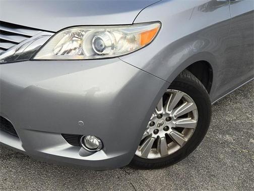 2012 Toyota Sienna Limited