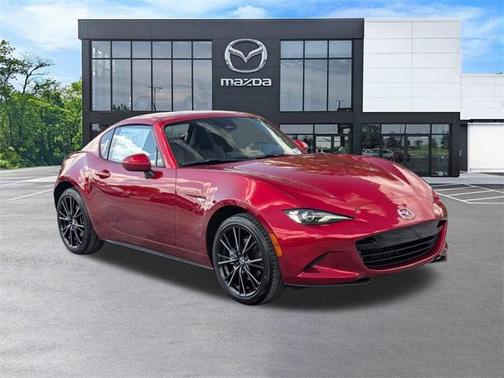 2025 Mazda MX-5 Miata RF Grand Touring
