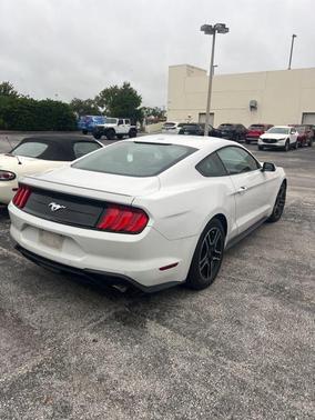 2020 Ford Mustang EcoBoost Premium