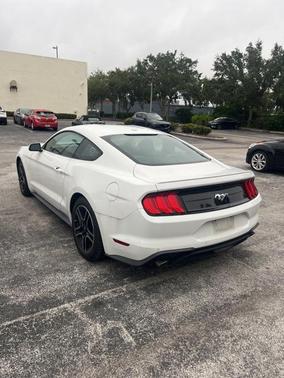 2020 Ford Mustang EcoBoost Premium