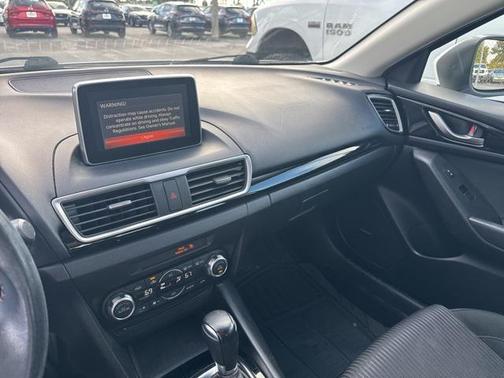 2016 Mazda Mazda3 i Touring