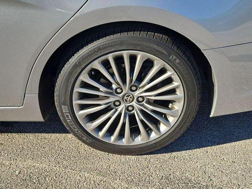 Celestial Silver Metallic 2021 Toyota Avalon Limited