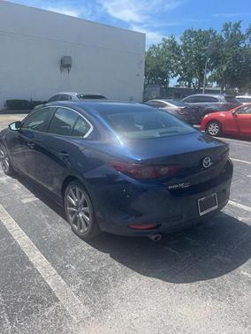 2021 Mazda Mazda3 FWD w/Preferred Package