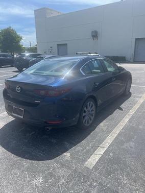 2021 Mazda Mazda3 FWD w/Preferred Package